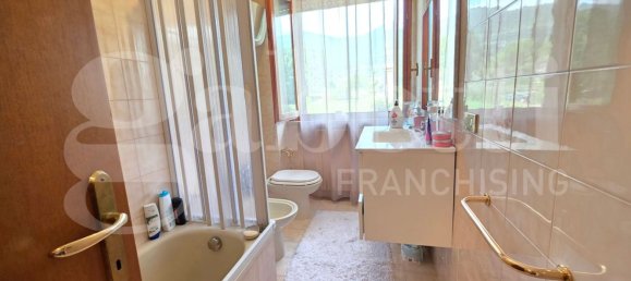 Apartamento T4 em Assisi, Italy N.º 318698 29