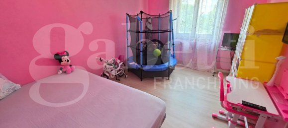 Apartamento T4 em Assisi, Italy N.º 318698 21