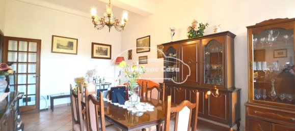 Casa de 9 habitaciónes en Lucca, Italy No. 29639 9