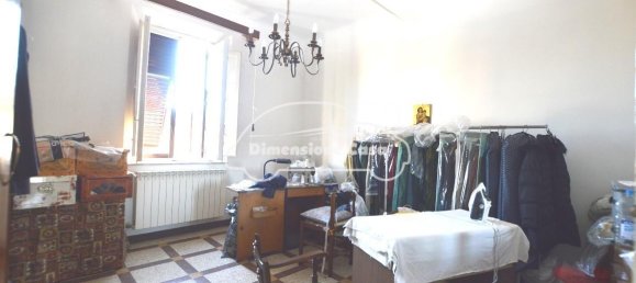 Casa de 9 habitaciónes en Lucca, Italy No. 29639 24