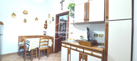 Casa de 9 habitaciónes en Lucca, Italy No. 29639 14