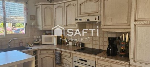 3 bedrooms House in Vias, France No. 279021 5