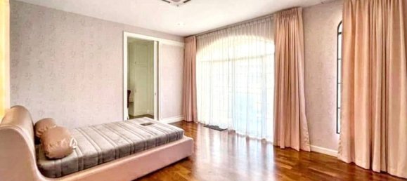 4 bedrooms House in Thawi Watthana, Thailand No. 59799 10