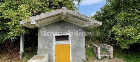 2 bedrooms Apartment in Casina, Italy No. 321887 2