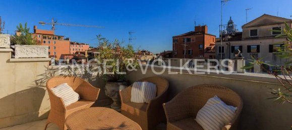 3 غرف نوم بانتهاوس في Venice, Italy رقم 63295 10