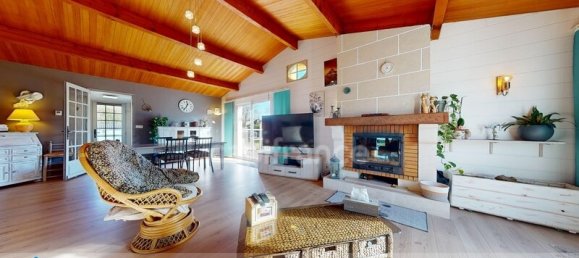 6 Schlafzimmer Haus in Charente-Maritime, France, Nr. 357455 8