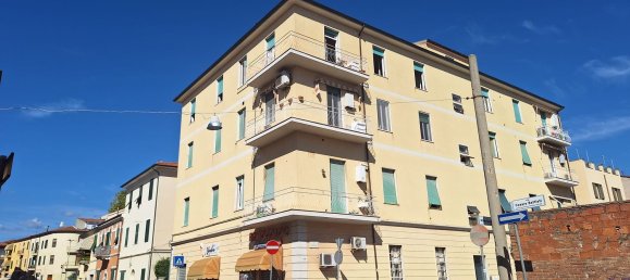 5 bedrooms Apartment in Grosseto, Italy No. 381167 3