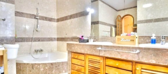 5 bedrooms House in Montenegro, Portugal No. 93895 18