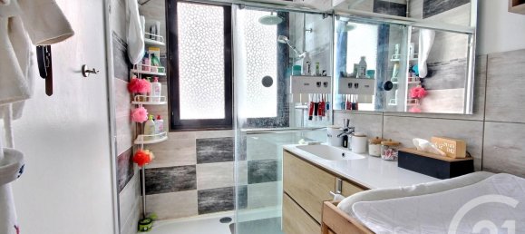 3 bedrooms House in Sezanne, France No. 88944 4