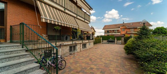 2 bedrooms Apartment in Volvera, Italy No. 333121 5