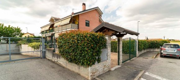 2 bedrooms Apartment in Volvera, Italy No. 333121 3