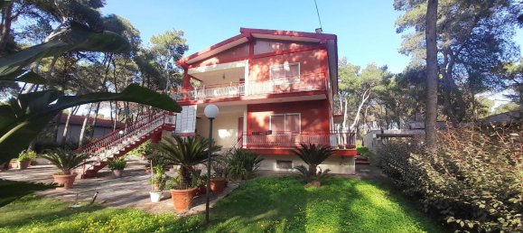 7 rooms Villa in Castellaneta, Italy No. 36717 3