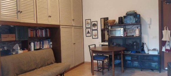 Studio in Rome, Italy No. 38562 6