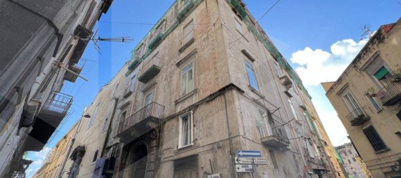 Studio in Naples, Italy, Nr. 19623 41