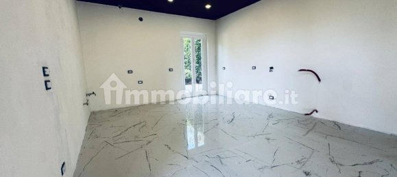 3 bedrooms Villa in Genzano di Roma, Italy No. 371201 11