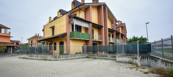 2 rooms Apartment in Carmagnola, Italy No. 133487 26