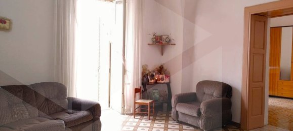 Edificio de 4 habitaciónes en Castellana Grotte, Italy No. 25864 7