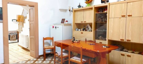 Edificio de 4 habitaciónes en Castellana Grotte, Italy No. 25864 6