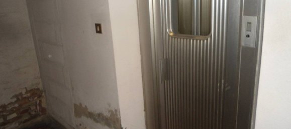 Escritório de 3 divisões em Bologna, Italy N.º 88996 47