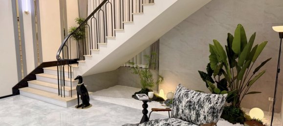 5 bedrooms House in Pattaya, Thailand No. 26563 12