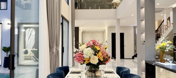 5 bedrooms House in Pattaya, Thailand No. 26563 4