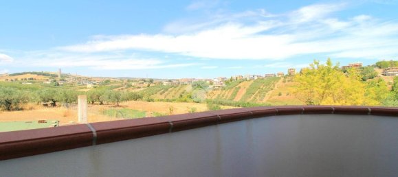 2 bedrooms Apartment in San Salvo, Italy No. 293645 10