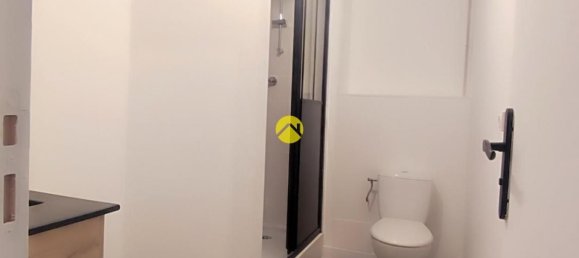 Casa T2 em Saint-Amand-Montrond, France N.º 226221 3