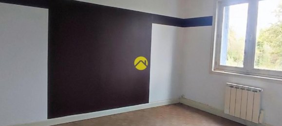 Casa T2 em Saint-Amand-Montrond, France N.º 226221 6