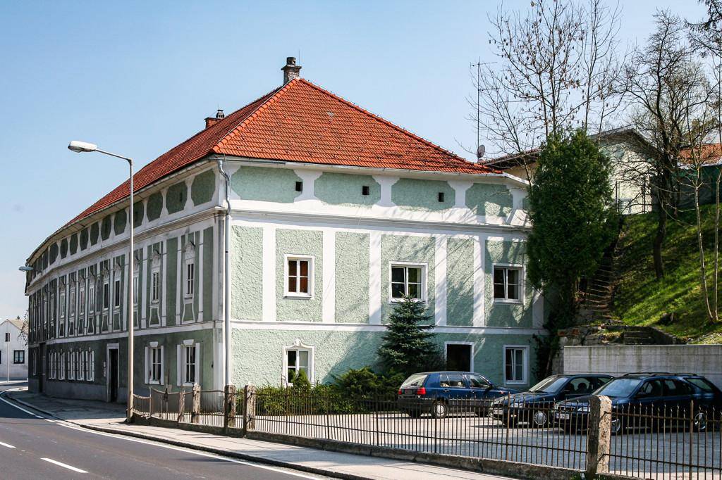 16 Schlafzimmer Wohnung in Lambach, Austria, Nr. 163178