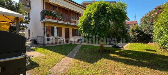 2 Schlafzimmer Haus in Sona, Italy, Nr. 310421 4