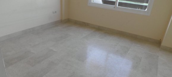 3 chambres Maison de ville à Estepona, Spain No. 97233 8