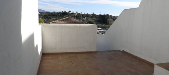 3 chambres Maison de ville à Estepona, Spain No. 97233 9