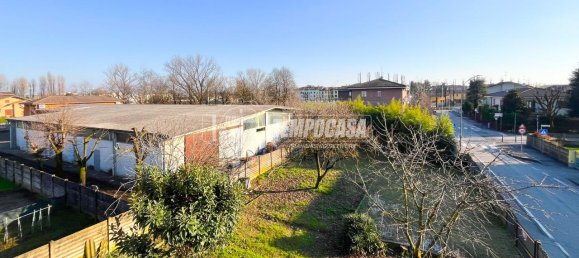 Casa de 6 habitaciónes en Tribiano, Italy No. 37232 33
