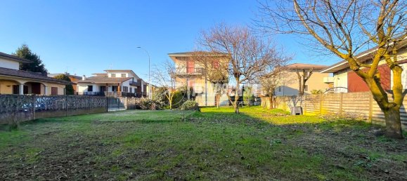 Casa de 6 habitaciónes en Tribiano, Italy No. 37232 40