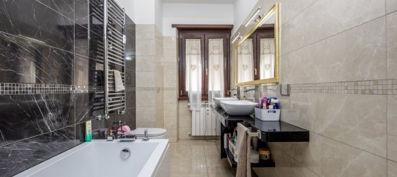 Квартира с 4 спальнями в Рим, Италия № 380344 23