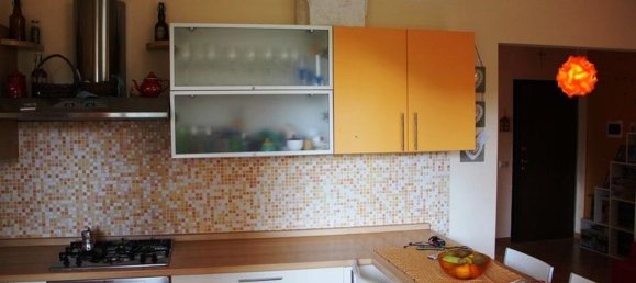 5 rooms Apartment in Allerona, Italy No. 127509 4