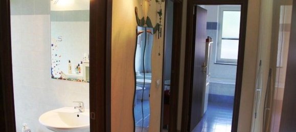 5 rooms Apartment in Allerona, Italy No. 127509 8