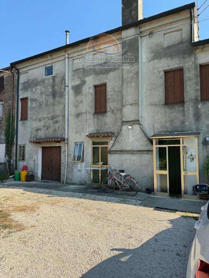 10-Zimmer Haus in Villamarzana, Italy, Nr. 26240