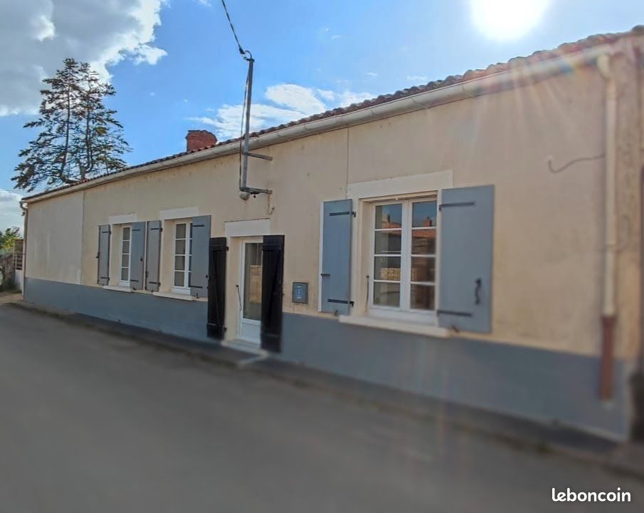 2 chambres Maison à Nalliers, France No. 337683