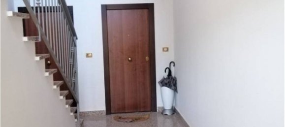 Квартира с 1 спальней в Рим, Италия № 259193 9