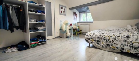 3 bedrooms House in Sens, France No. 359713 9