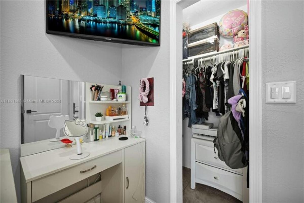 Дом с 2 спальнями в Майами, США № 350931