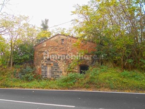 3675m² Warehouse in Montepulciano, Italy No. 320879