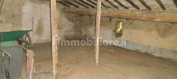 3675m² Warehouse in Montepulciano, Italy No. 320879 3