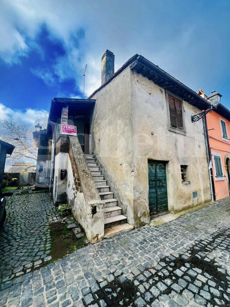 Apartamento de 3 habitaciónes en Oriolo Romano, Italy No. 110077