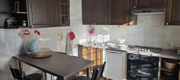 4-salle Appartement à Rome, Italy No. 27077 66