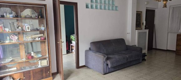 4-salle Appartement à Rome, Italy No. 27077 33