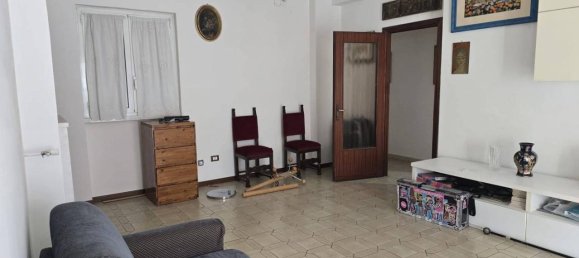 4-salle Appartement à Rome, Italy No. 27077 26