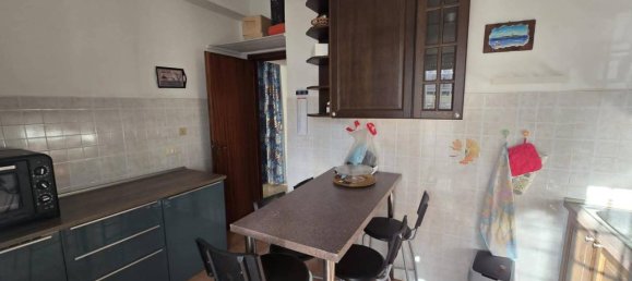 4-salle Appartement à Rome, Italy No. 27077 69