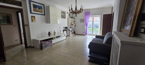 4-salle Appartement à Rome, Italy No. 27077 9
